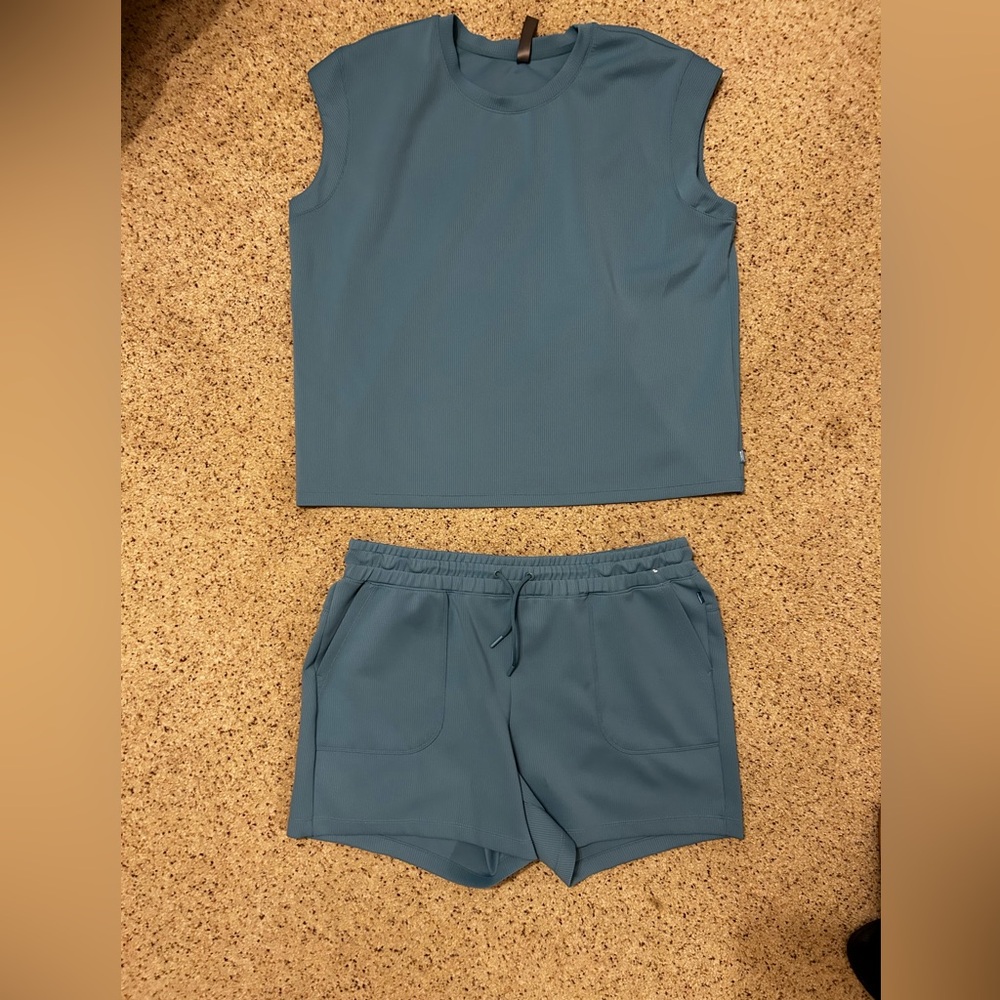 Mondetta Matching Set